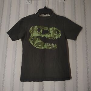 The Children's Place Dino Graphic Tee - Dark Gray and Green Camo